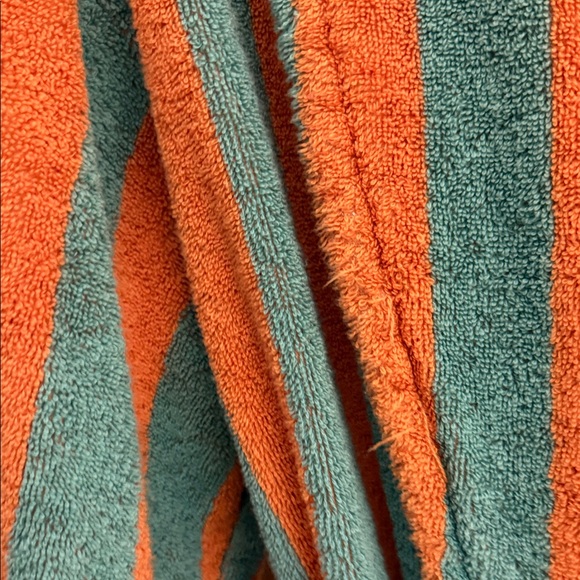 Dusen Dusen Striped colorblock Orange and Teal Bathrobe - Picture 6 of 8
